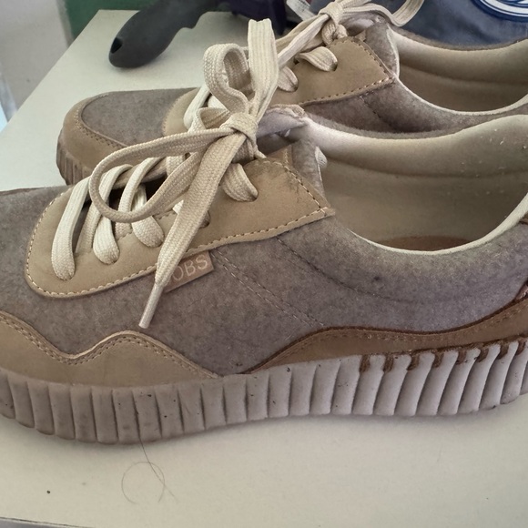 Bobs Beige and Brown Sneakers - Picture 4 of 5